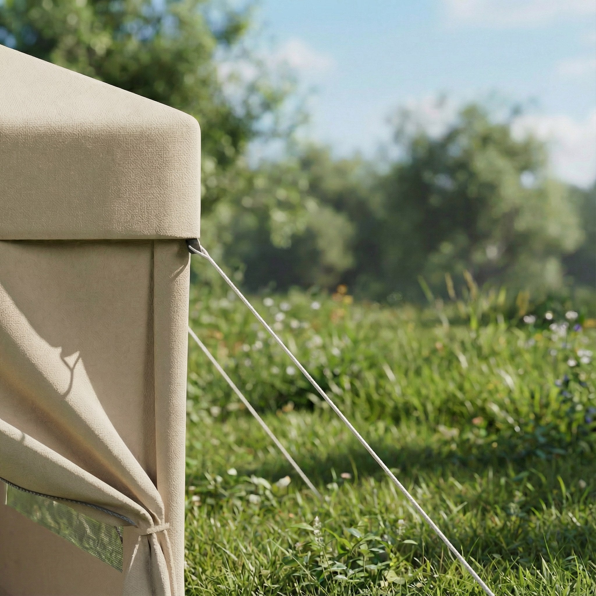 Faltpavillon mit Einhand-Hubsystem mit Moskitonetz-Vorhängen