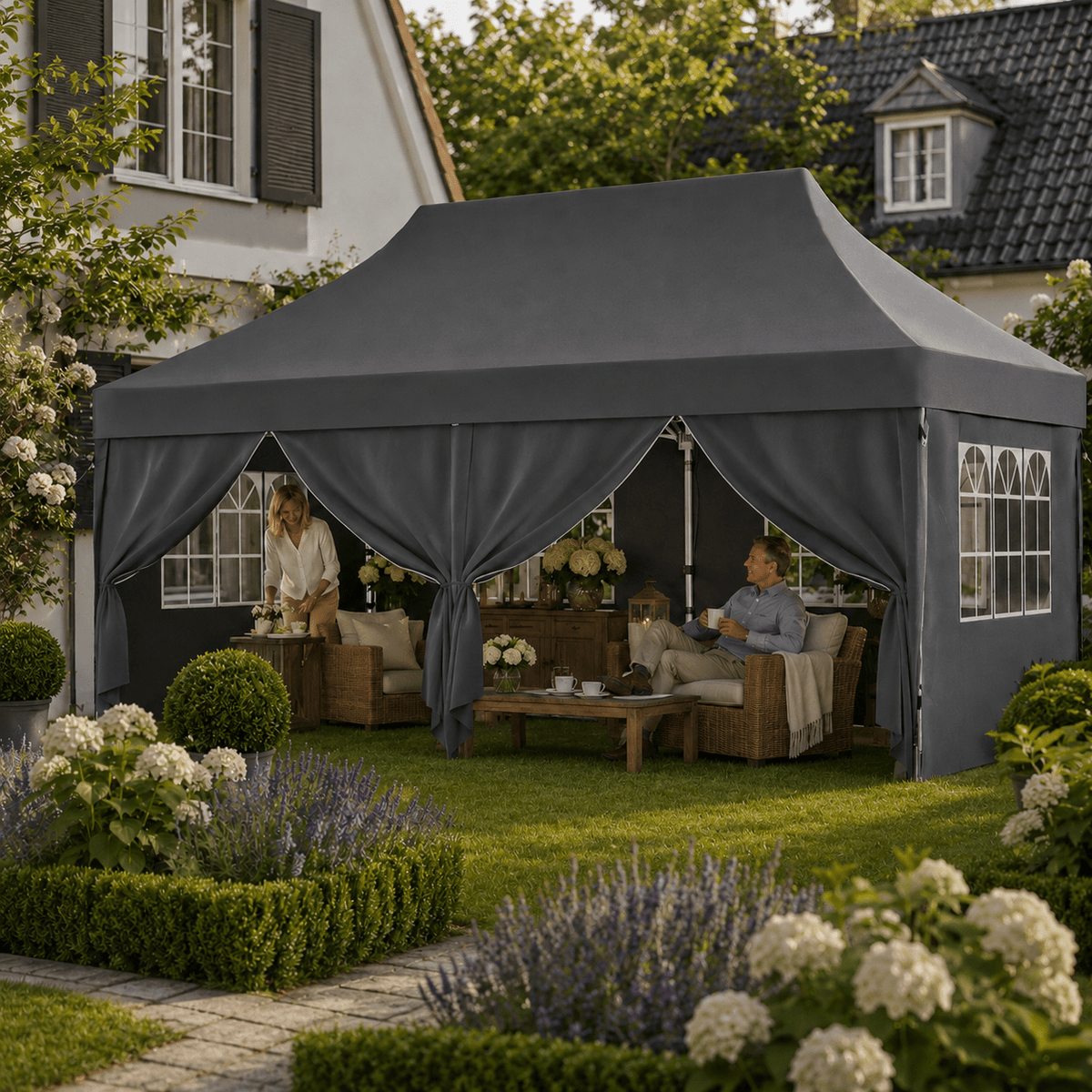 Erhöhter Faltpavillon Spitzdach - Optik – Höhenverstellbar, Wasserdicht - Yardwell