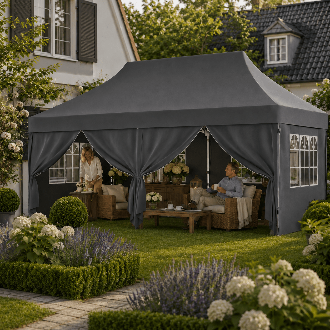 Erhöhter Faltpavillon Spitzdach - Optik – Höhenverstellbar, Wasserdicht - Yardwell