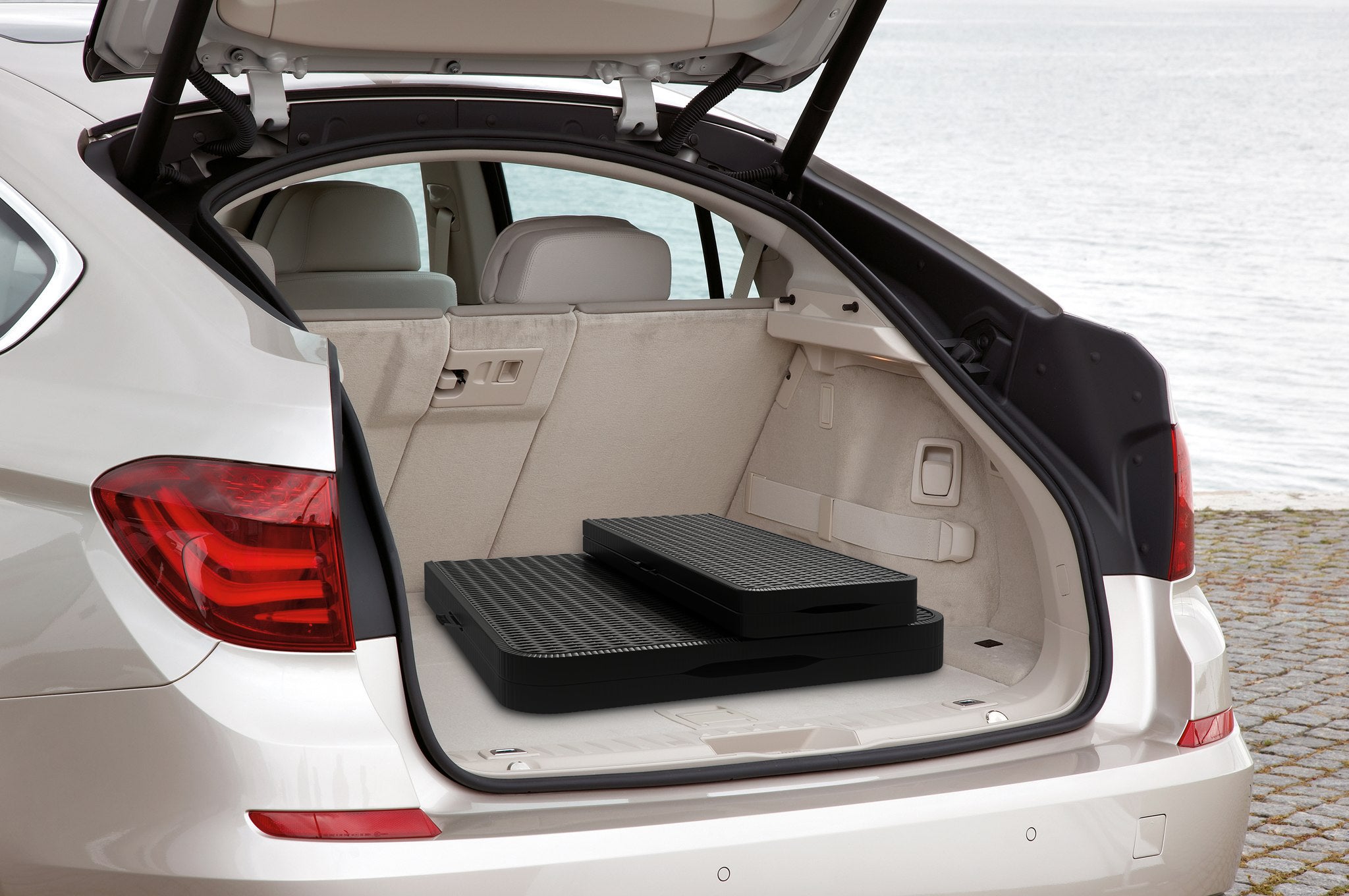 Kunststoff-Klappstuhl-Set – faltbar, leicht & vielseitig einsetzbar